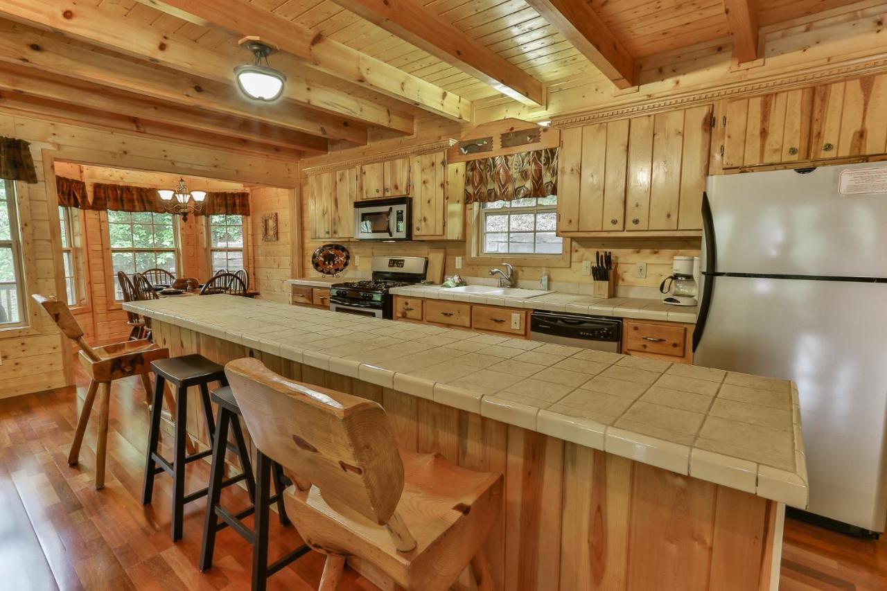 Heaven On The Toccoa Where You Will Enjoy The Sites And Sounds Of The Toccoa River Mineral Bluff Екстериор снимка