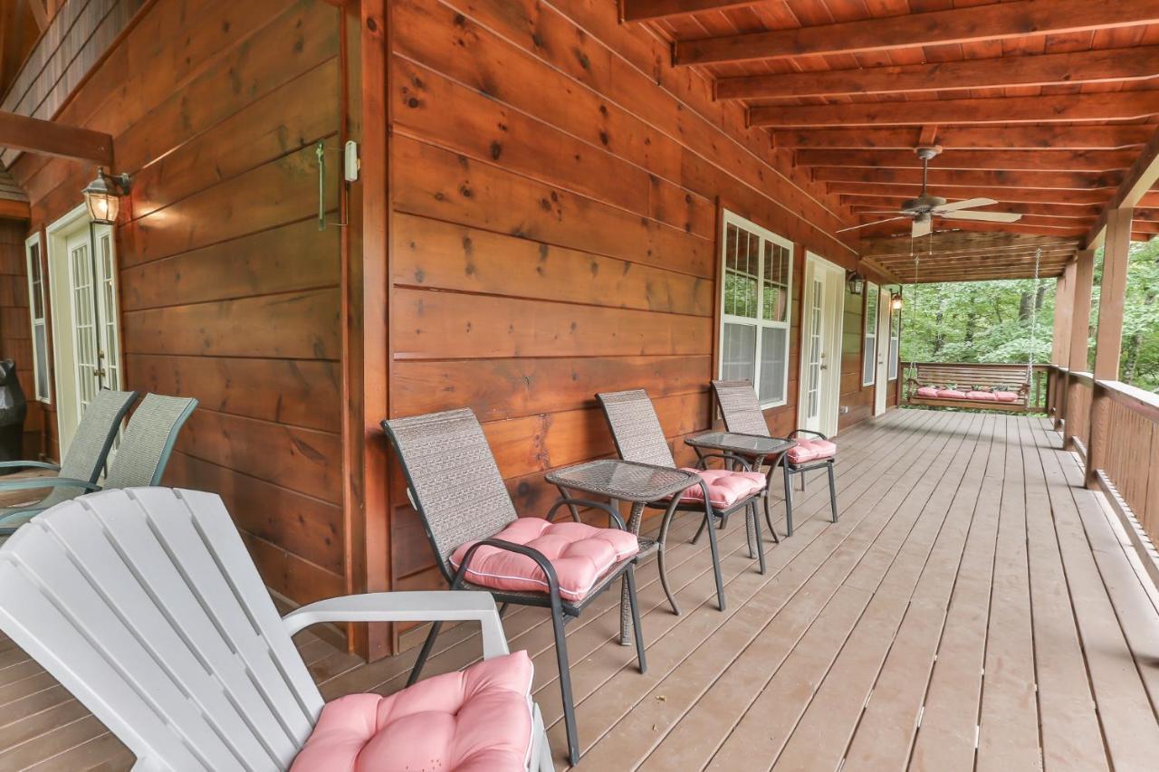 Heaven On The Toccoa Where You Will Enjoy The Sites And Sounds Of The Toccoa River Mineral Bluff Екстериор снимка
