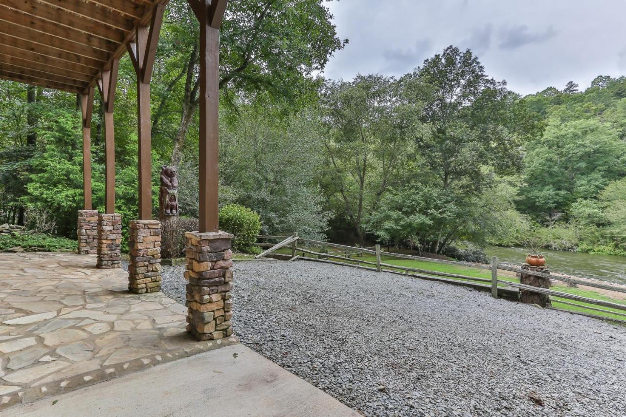 Heaven On The Toccoa Where You Will Enjoy The Sites And Sounds Of The Toccoa River Mineral Bluff Екстериор снимка